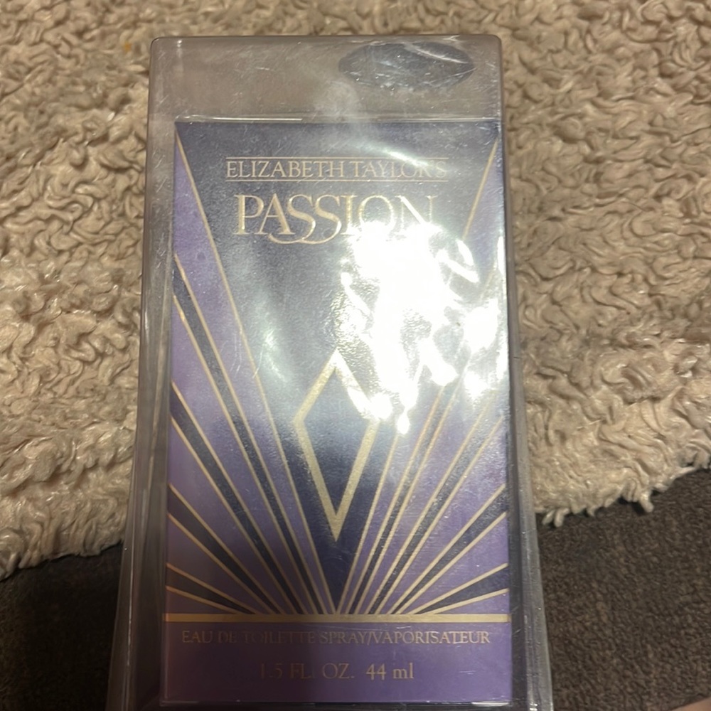 Elizabeth Taylor passion perfume